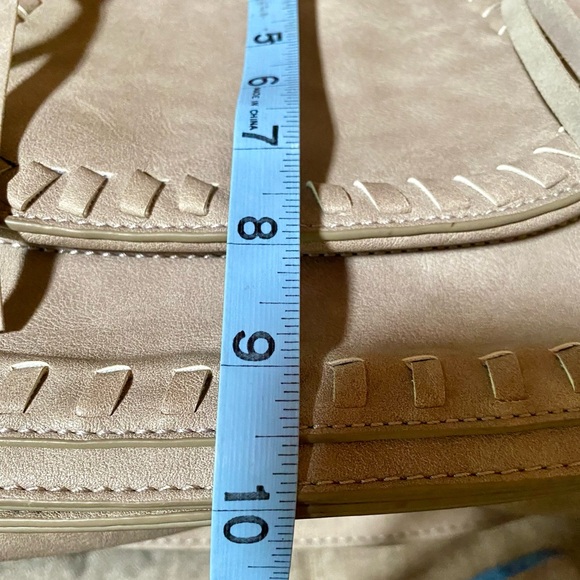 🔥Urban Expressions Vegan Leather Khloe Crossbody🔥 NWOT - Picture 11 of 15